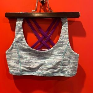 Lululemon Ivivva top